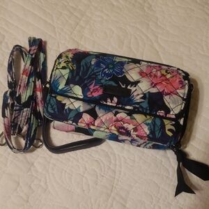 Vera Bradley RFID Garden Grove Floral All  in One Crossbody Bag